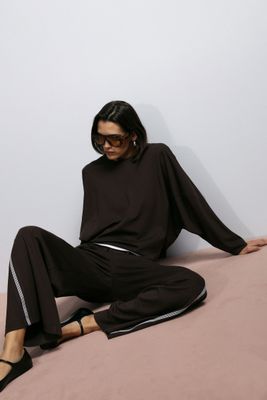 Crewneck sweatshirt with stripes