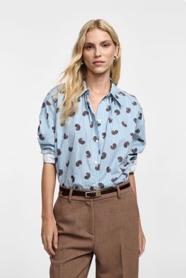 ​Classic striped shirt