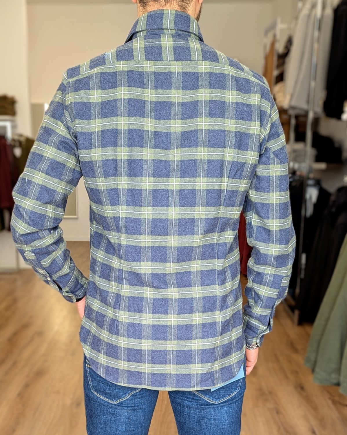 Flannel checked shirt