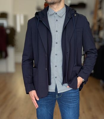 ​Slim-fit jacket with hood