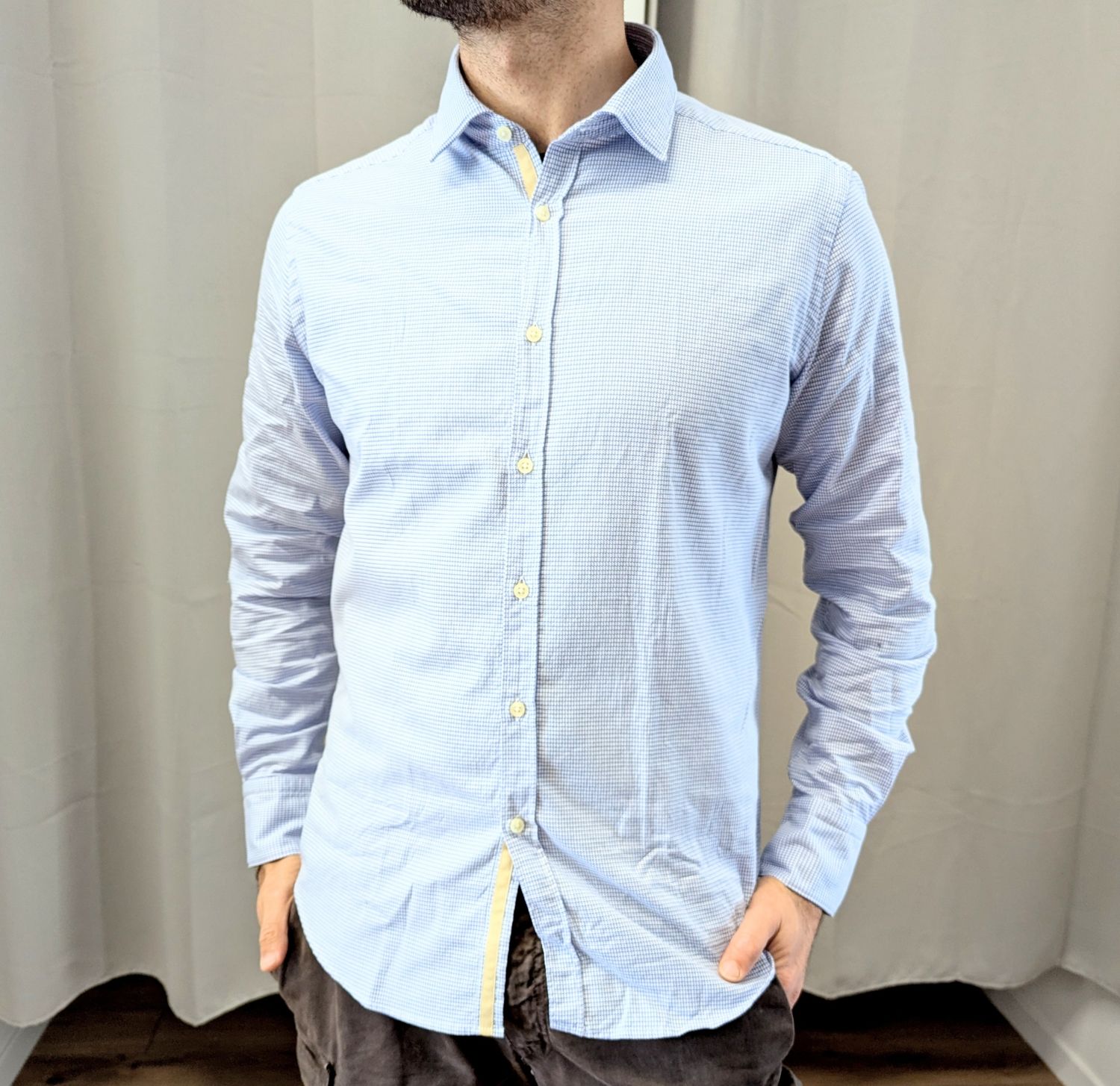 Regular-fit micro-pattern shirt
