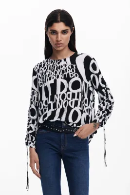 ​​Regular blouse with lettering print