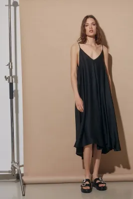 ​​Midi dress in viscose