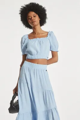 Crop top with balloon sleeves Crop top with balloon sleeves