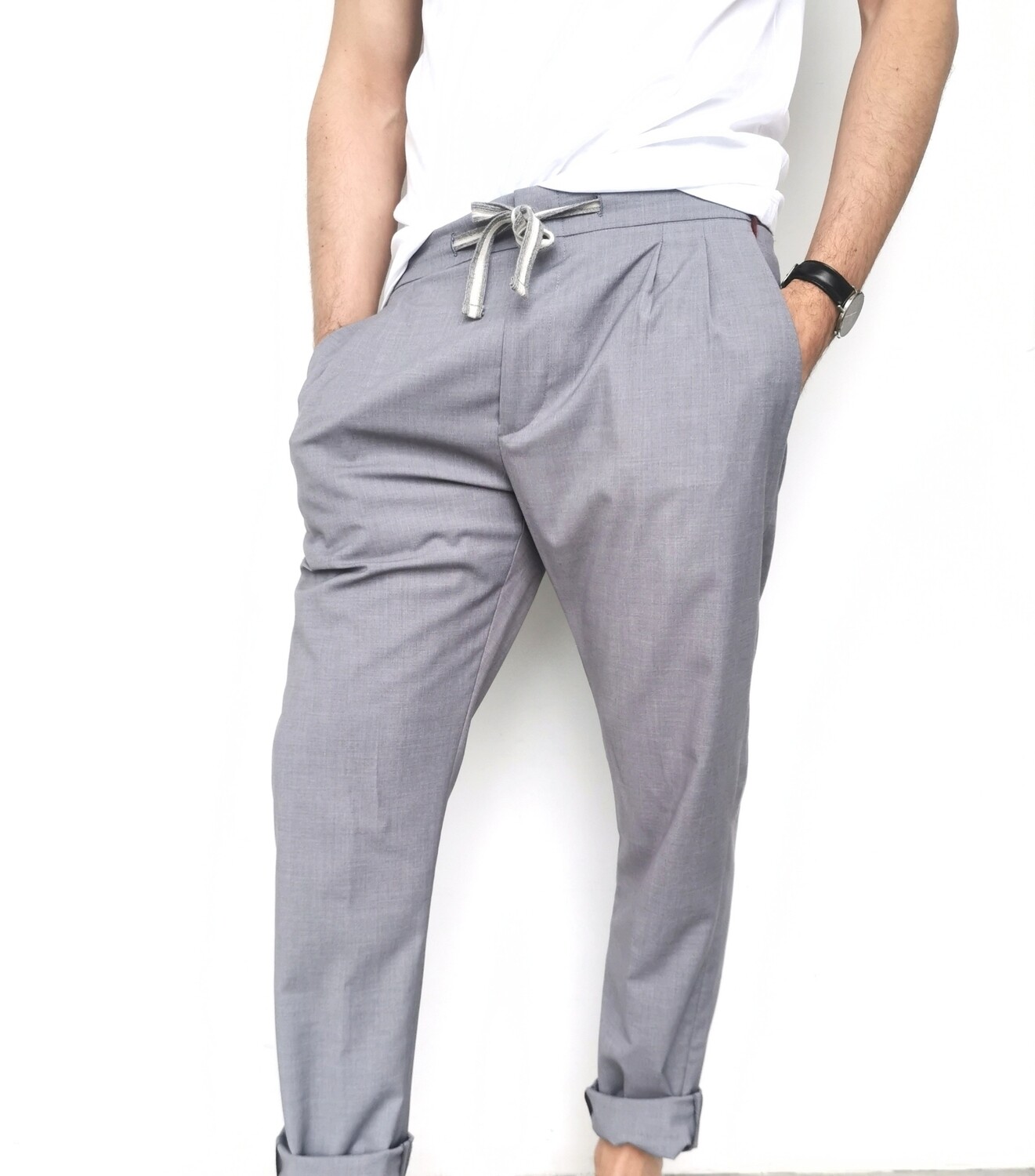 Pants in fresh wool with pleats