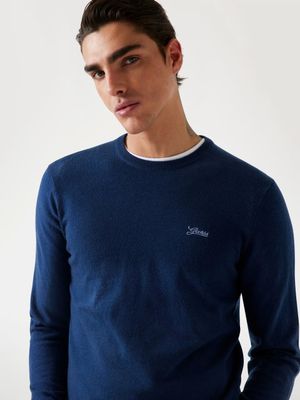 Basic sweater in a silk/wool blend