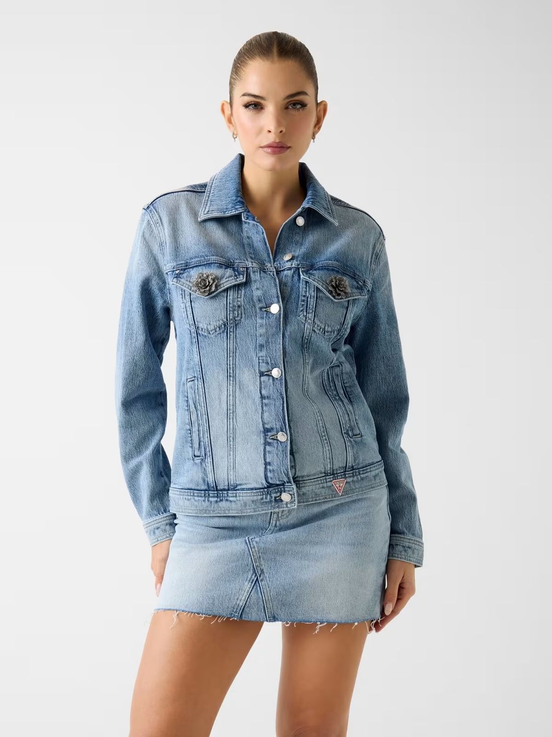 ​Light denim boyfriend jacket