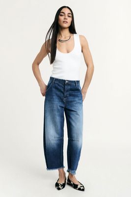 ​Baggy-fit jeans with frayed hem