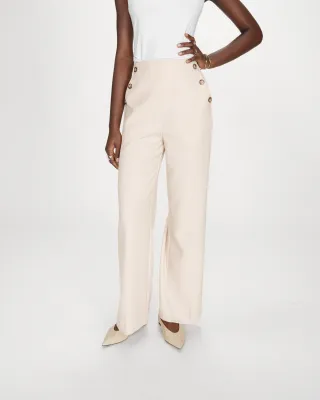 ​Straight-leg pants with buttons