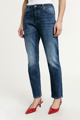 ​Straight girlfriend jeans