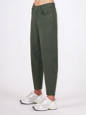 ​Carrot denim pants