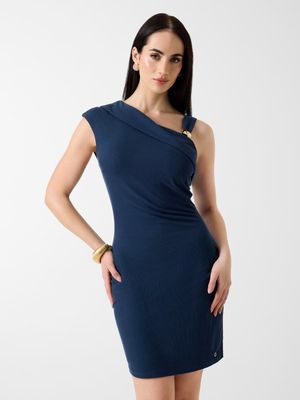 ​One-shoulder stretch dress