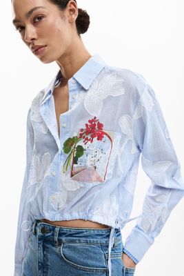 ​Short striped shirt with a floral print