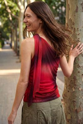 One-shoulder tulle top