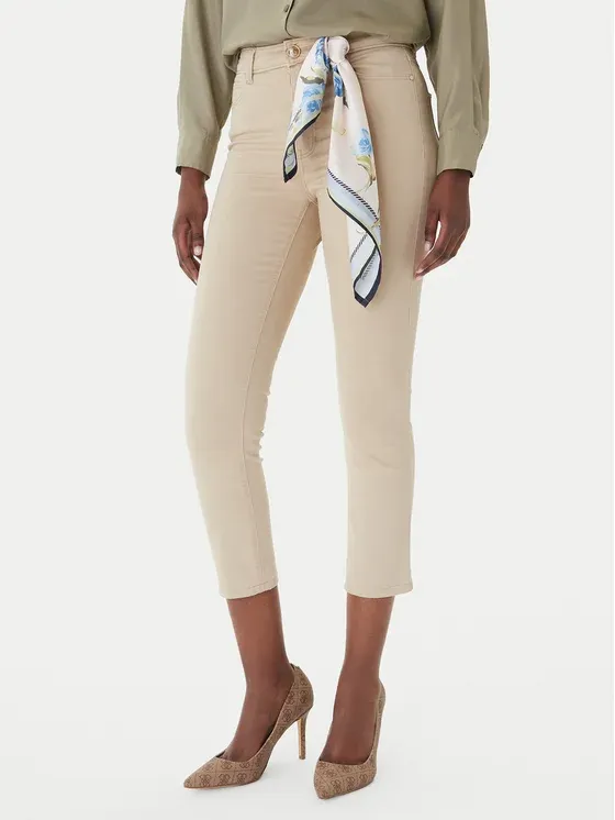 ​Skinny capri pants