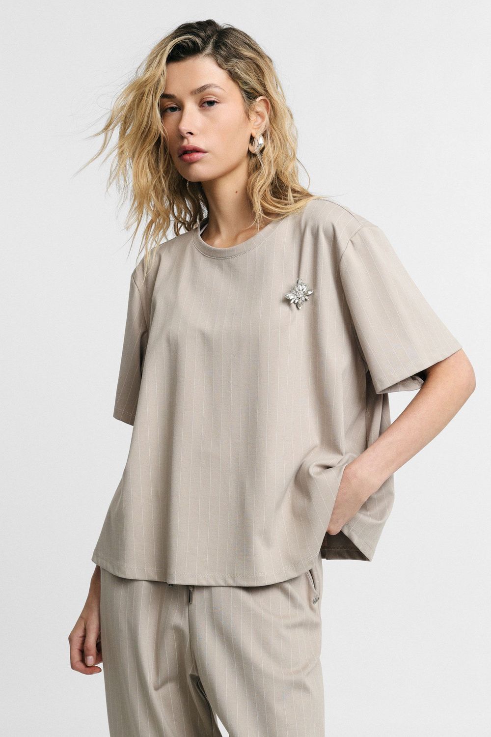 ​Oversized pinstriped T-shirt