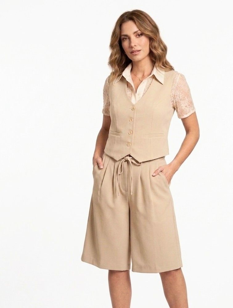 ​Slim-fit viscose vest