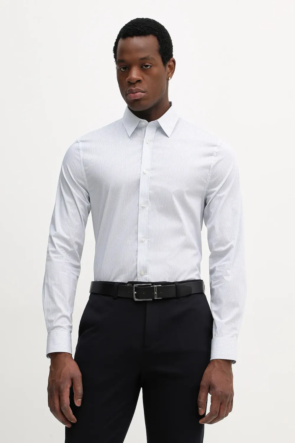 Regular micro-pattern shirt