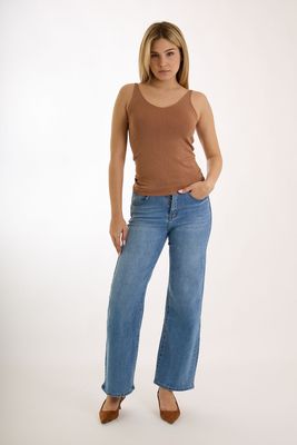 Wide-leg stretch denim jeans Wide-leg stretch denim jeans