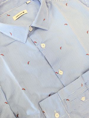 Slim-fit striped shirt