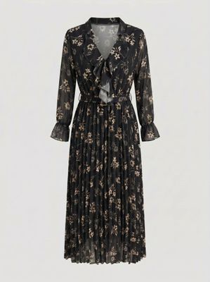 Pleated midi dress