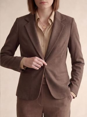 ​Slim-fit textured jacket
