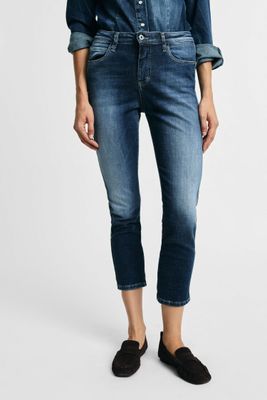 ​High-waisted cropped jeans
