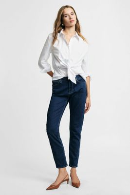 ​​Mid-rise slim-fit jeans