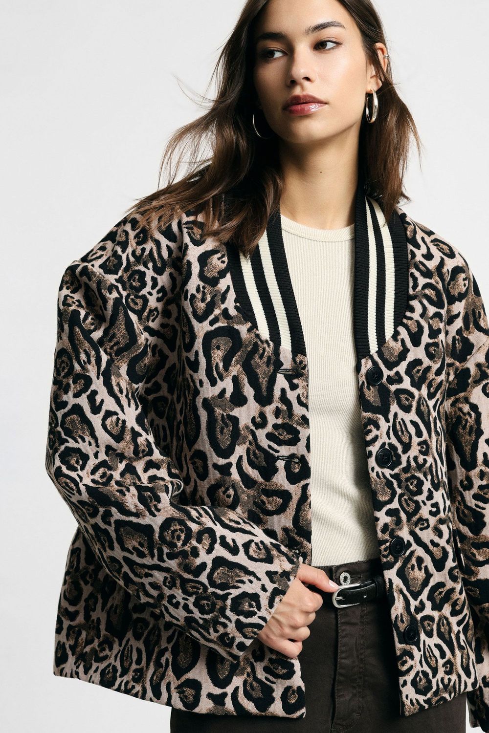 ​Oversized jacket in animal-print jacquard