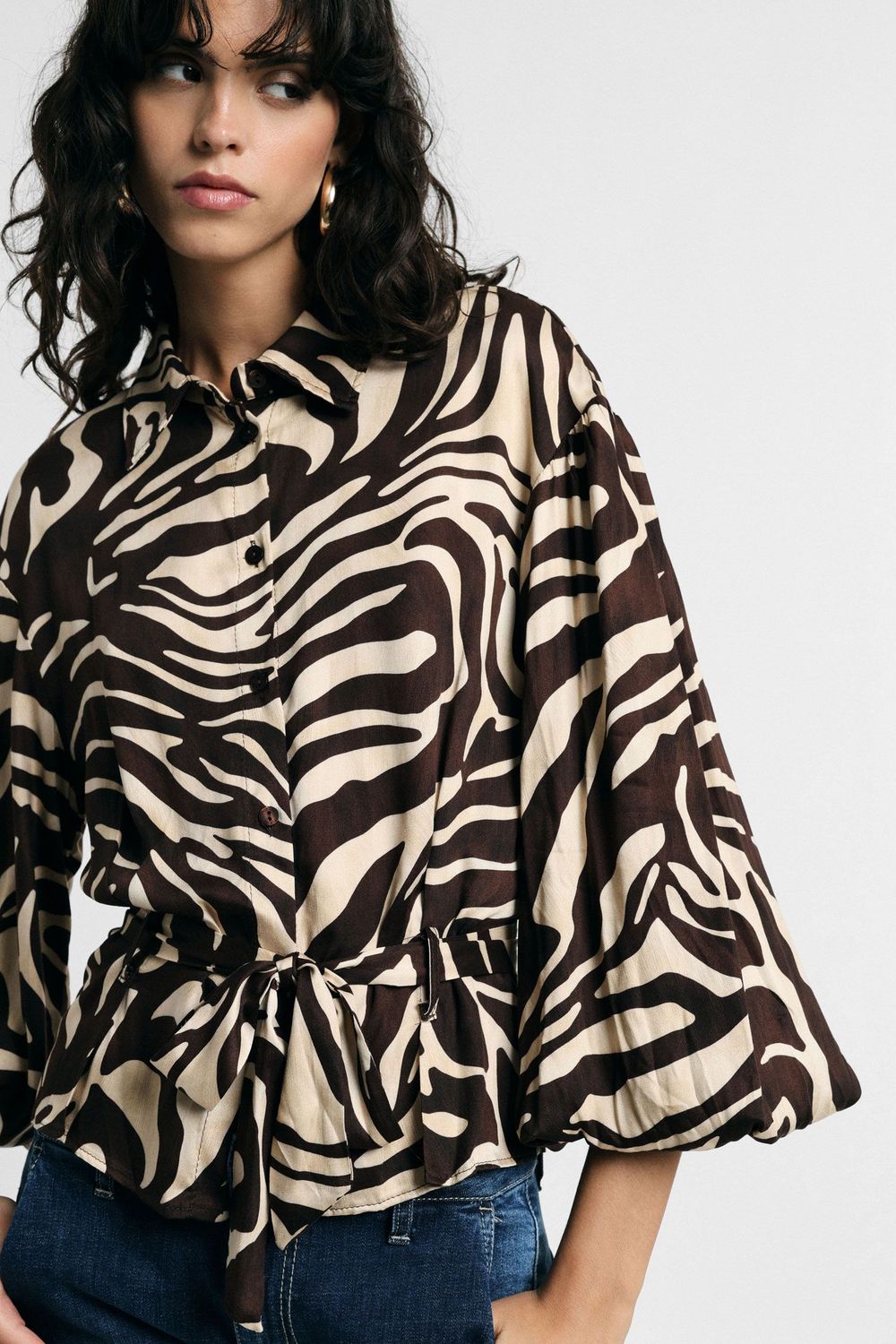 Satin animalier print shirt