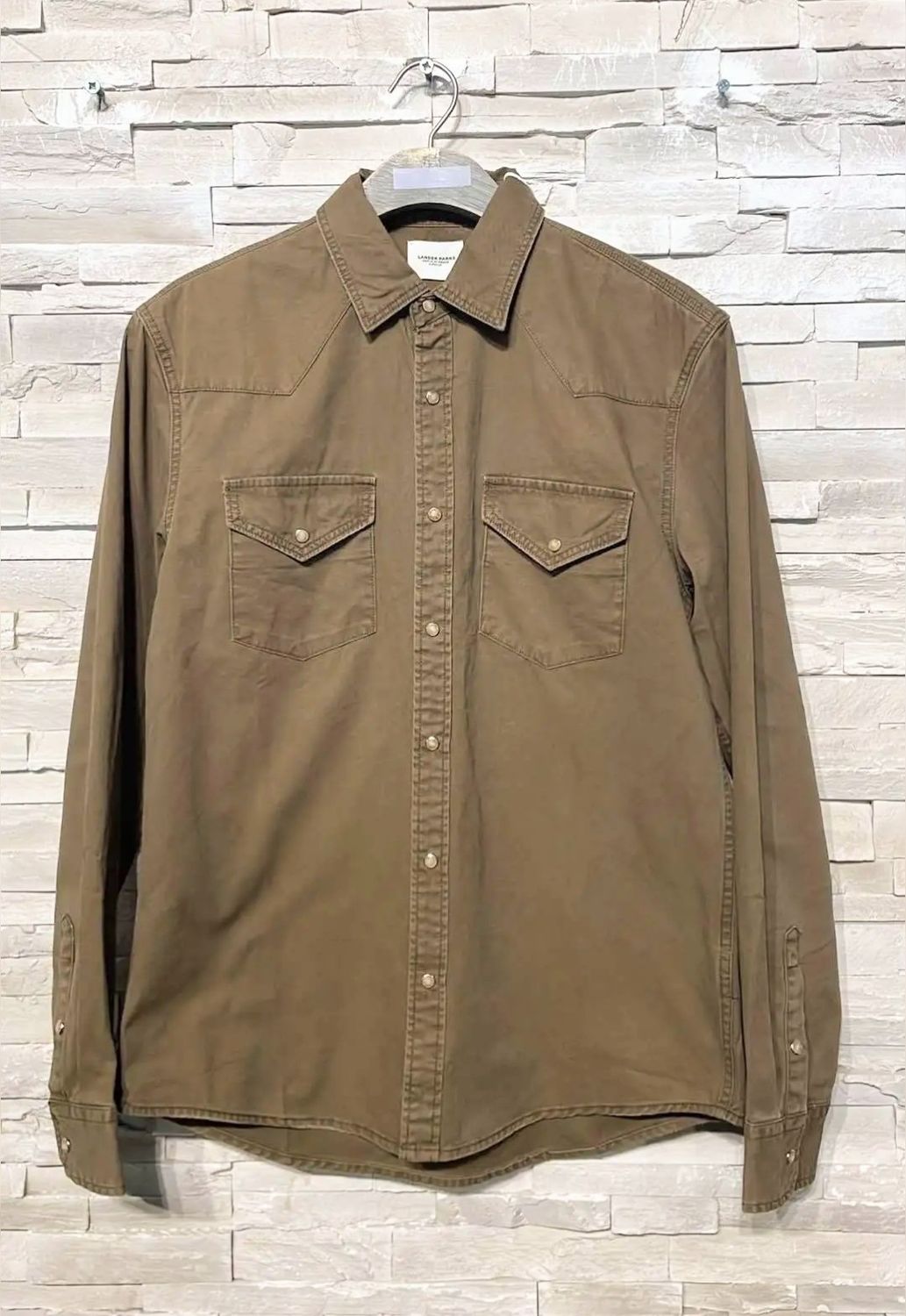 ​Regular-fit denim shirt with pockets