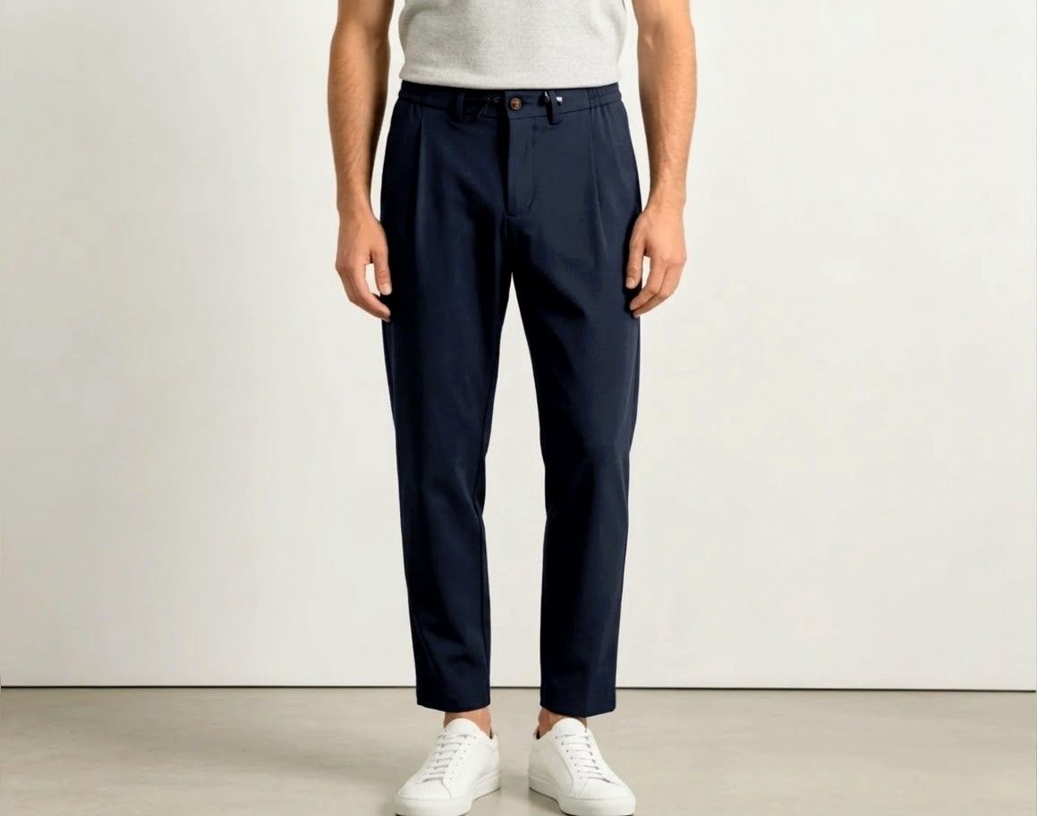Chino pants in technical fabric