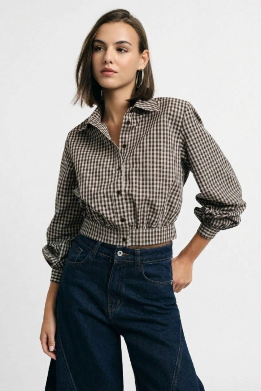 Cropped plaid shirt