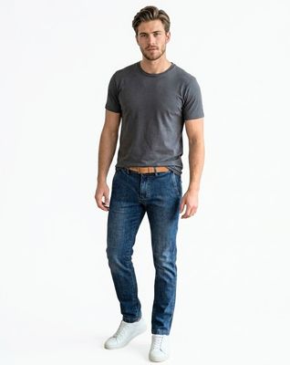 Slim-fit chino jeans Slim-fit chino jeans