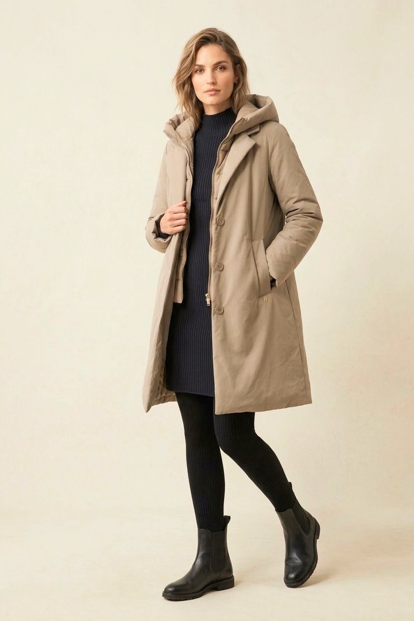 Long hooded down jacket