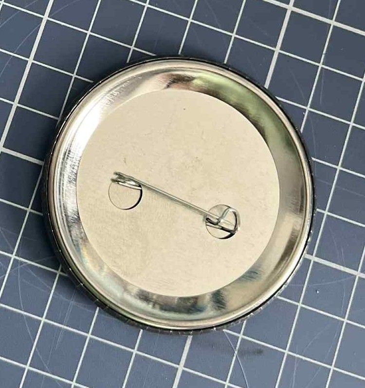 Badge à personnalisé 32mm Fond Métalliques