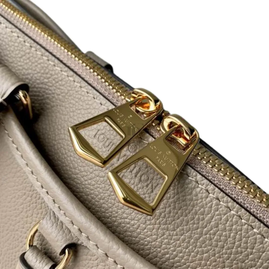 Louis Vuitton Women's Handbag