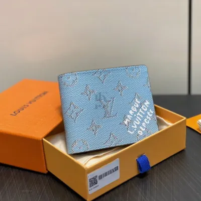 Louis Vuitton Bifold Leather Wallet