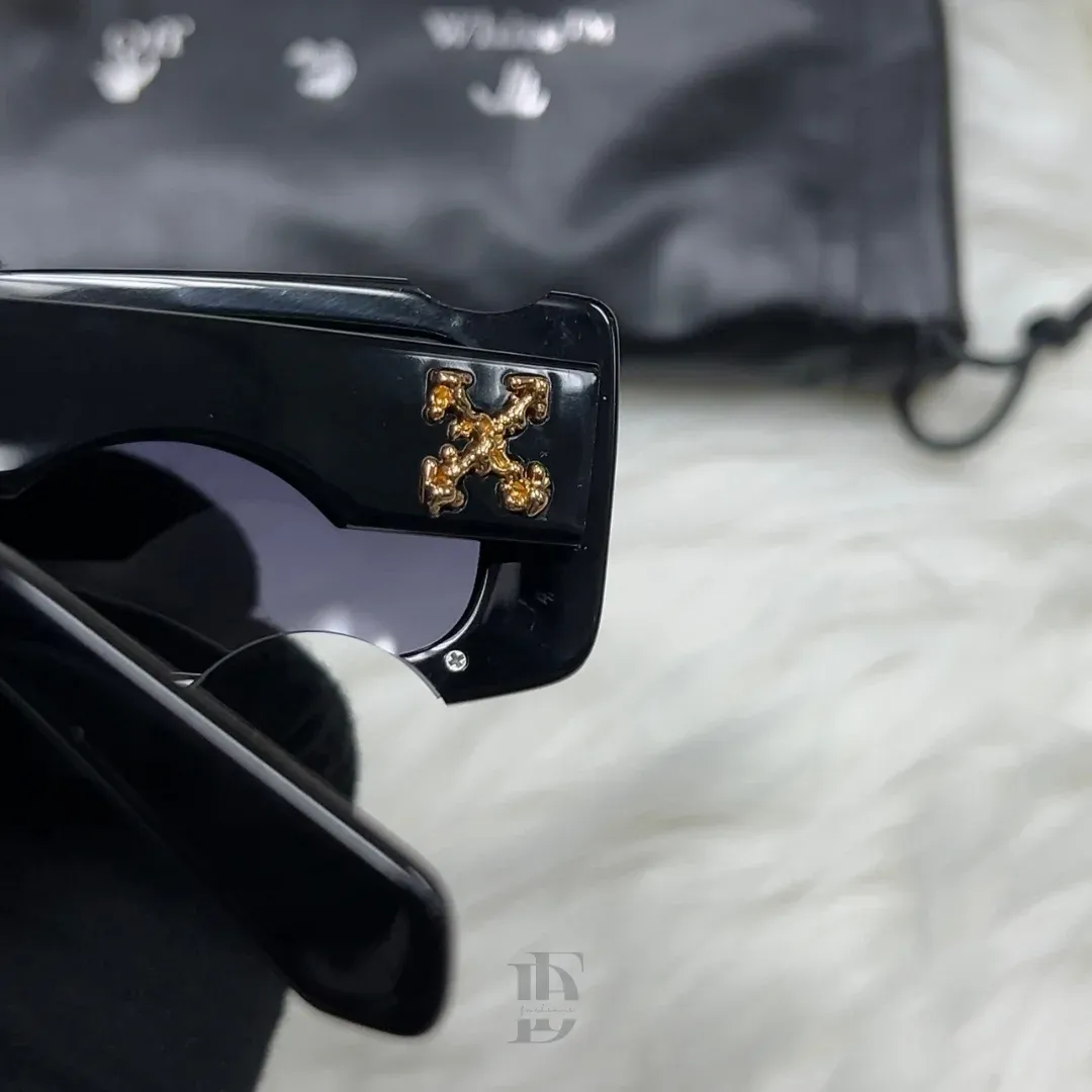 Off-White Black Meteor Cut-Out Cady Sunglasses
