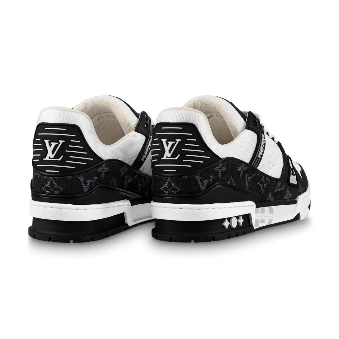 Louis Vuitton Trainer Sneaker – Black &amp; White Monogram