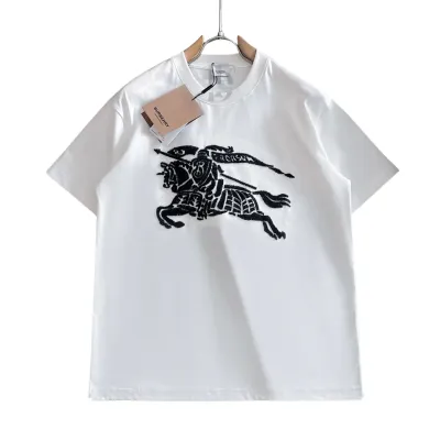 Burberry T-Shirt