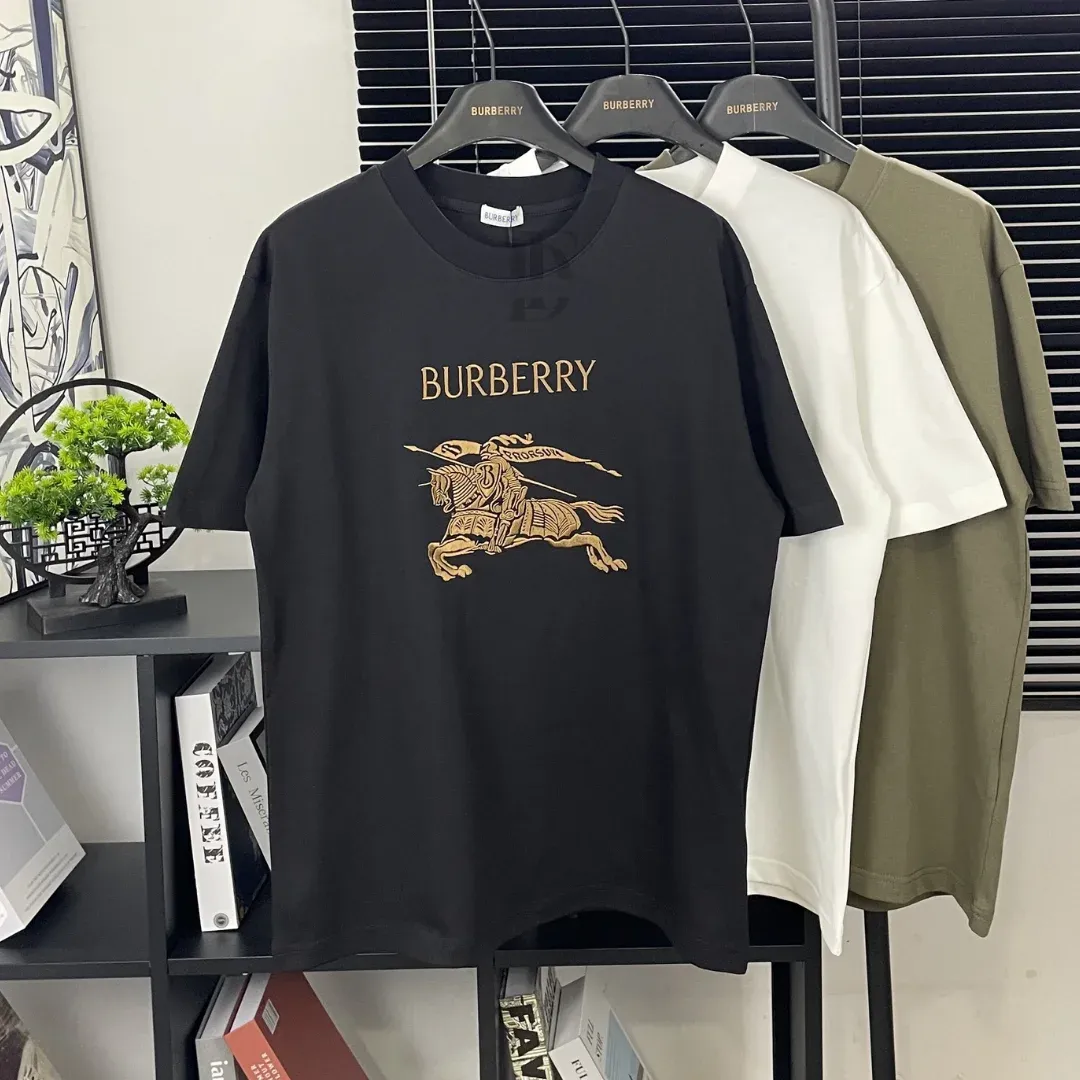 Burberry T-Shirt