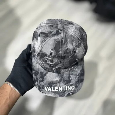 Valentino Cap