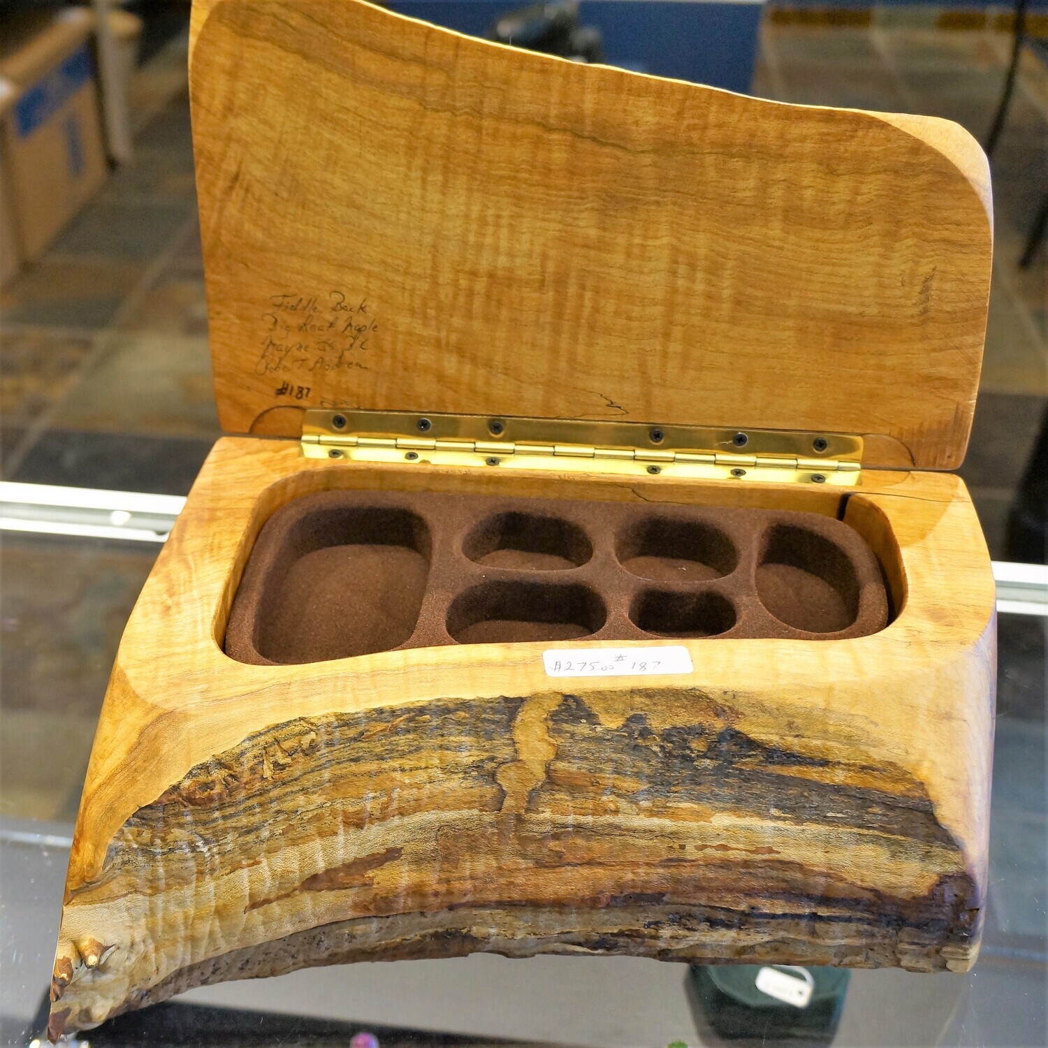 Fiddle Back Maple Box, by Robert Andrews