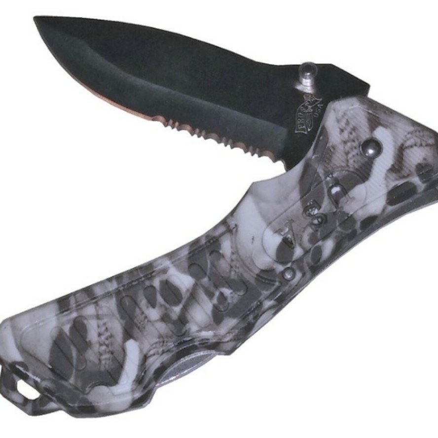 5.25&quot; White Skull Camo Buck Tact.