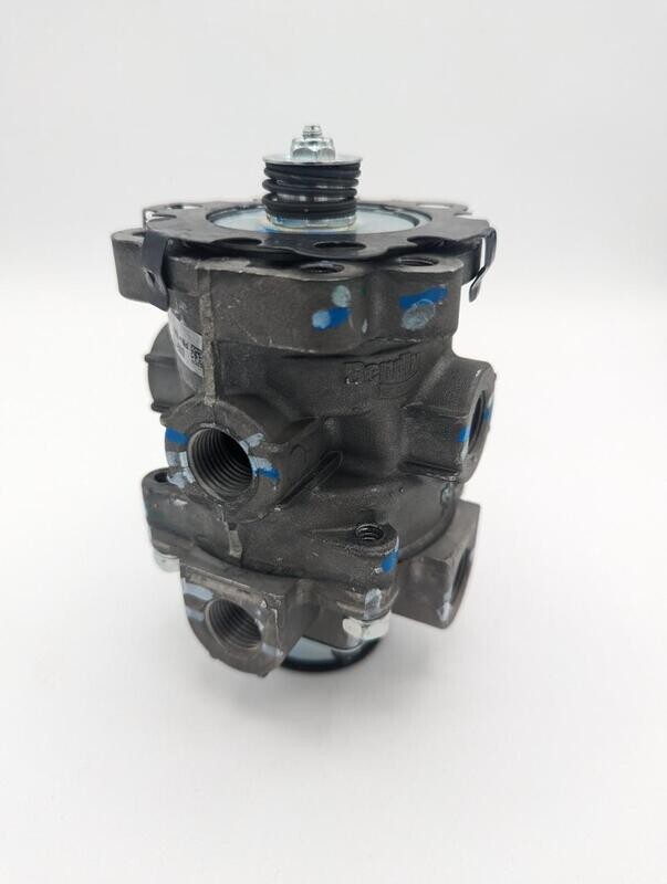 VALVE-FOOT, BRAKE E6