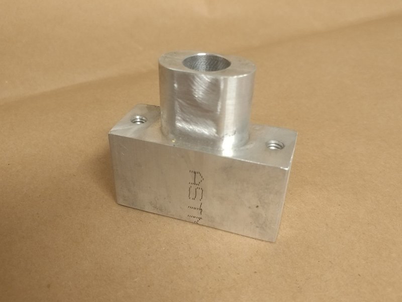 Block-Pin, Door, Center
