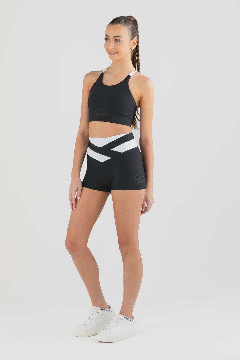 Every Turn Crunch Crop Top Black White 8