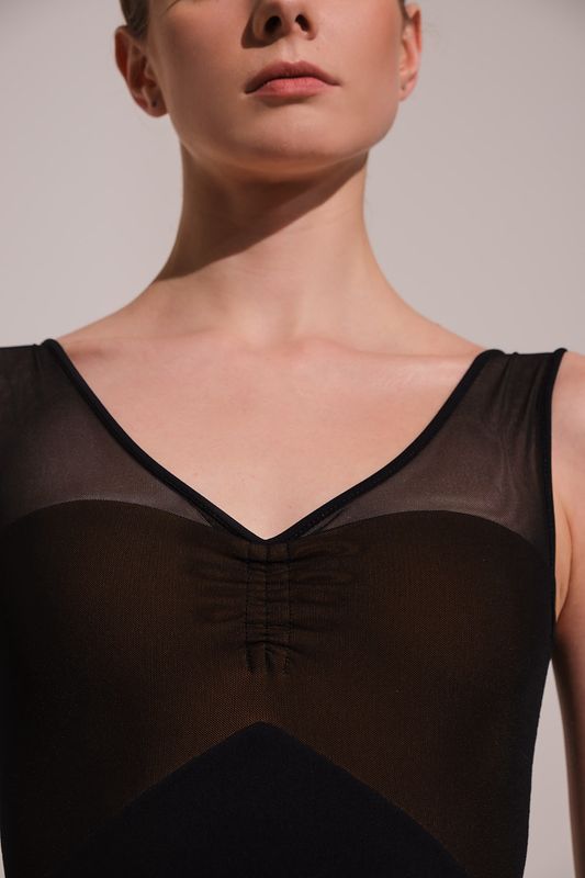 Nikolay "Jamie" Leotard