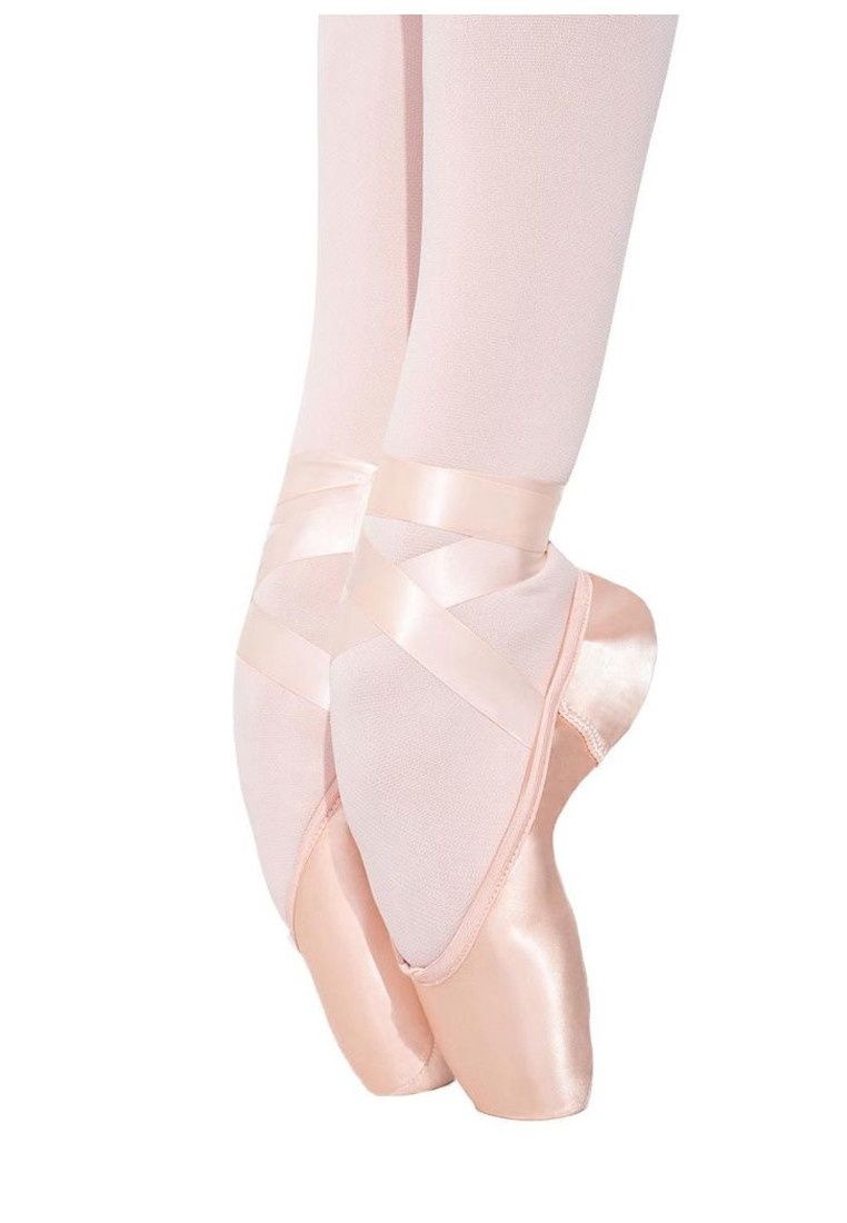Capezio Half-Skived Broad Toe Airess 1130 6.5 W